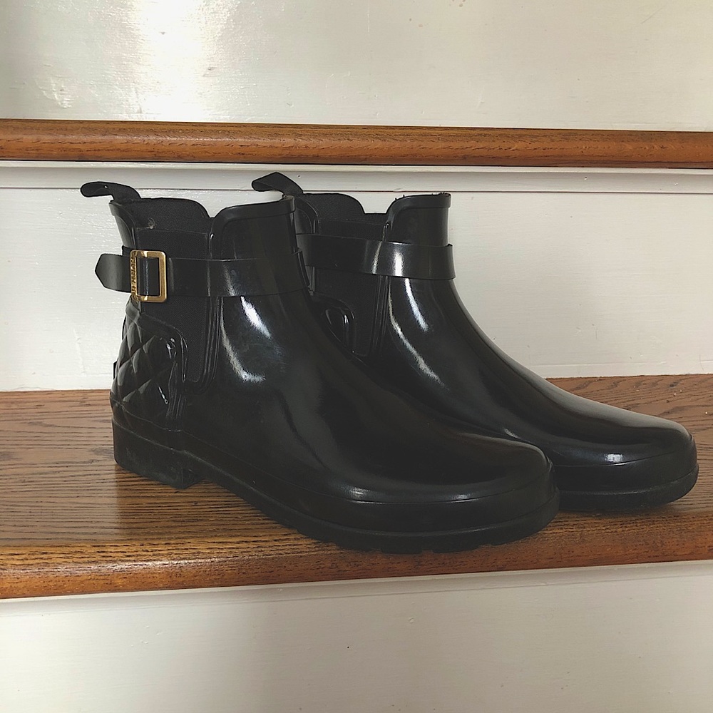 Hunter Refined Quilted Gloss Chelsea Rain Boot